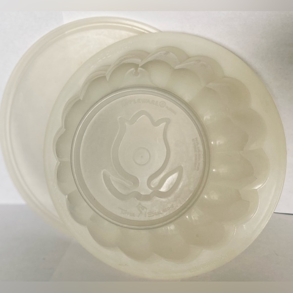 Vintage Tupperware Jello Mold Jel-N-Serve Gelatin Model 620-2 - Picture 4 of 5